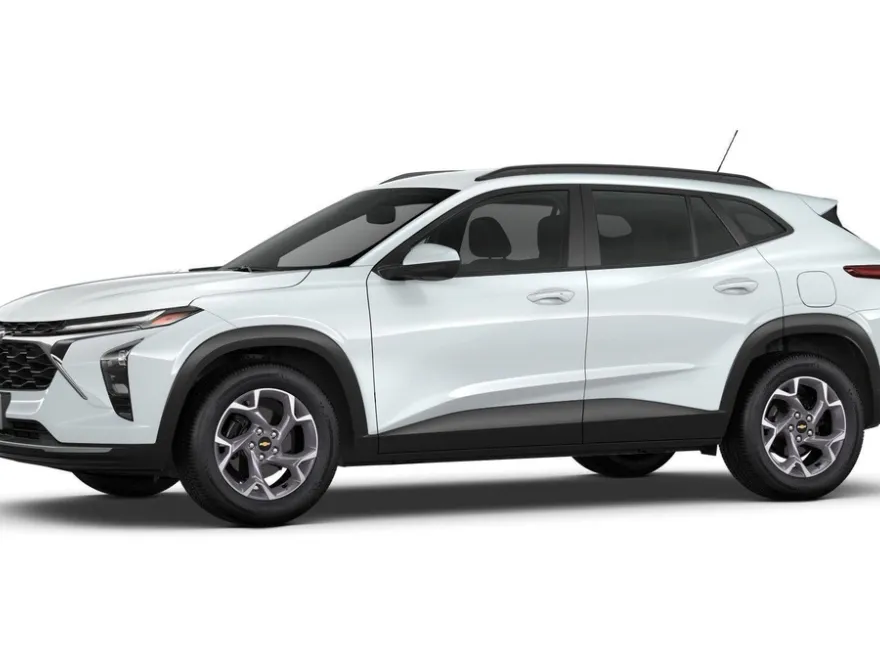 2025 Chevrolet Trax LT photo 19