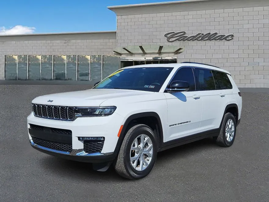 2023 Jeep Grand Cherokee Limited photo 1
