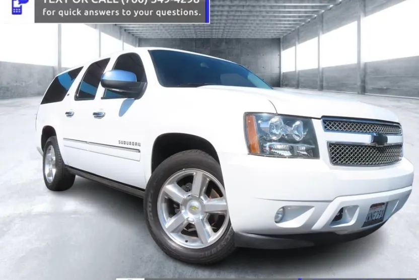2013 Chevrolet Suburban LTZ photo 1