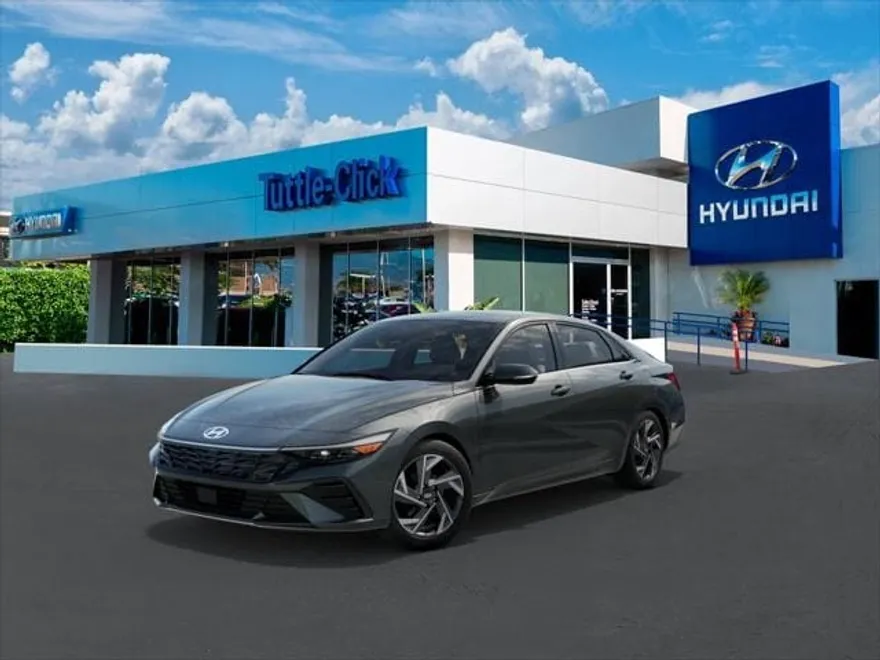 2025 Hyundai Elantra Limited photo 1