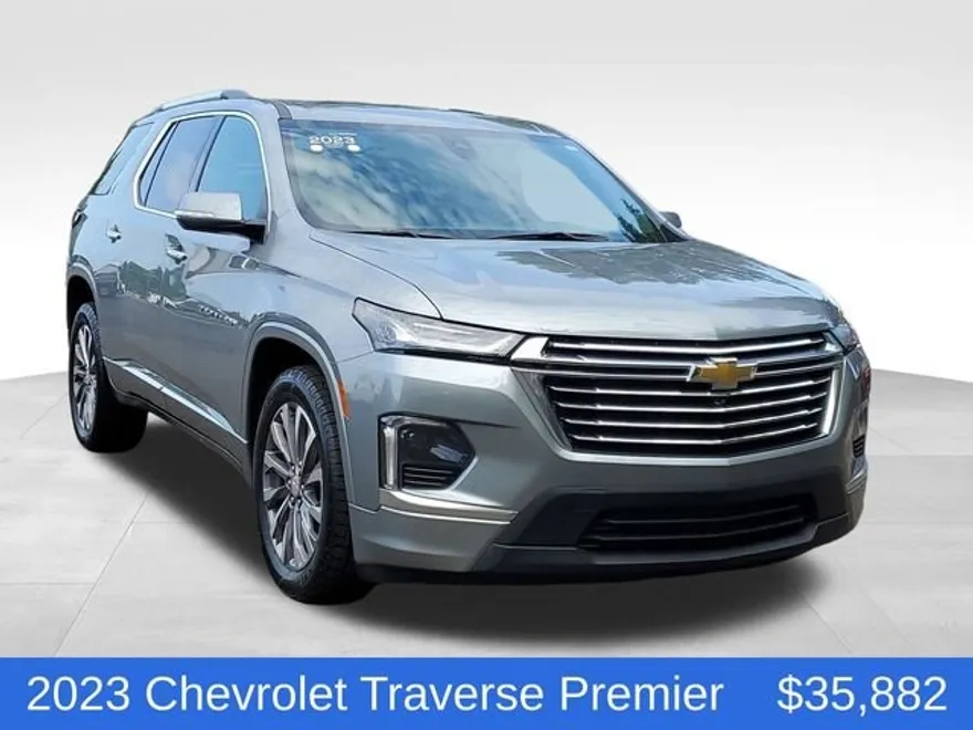 2023 Chevrolet Traverse Premier photo 1