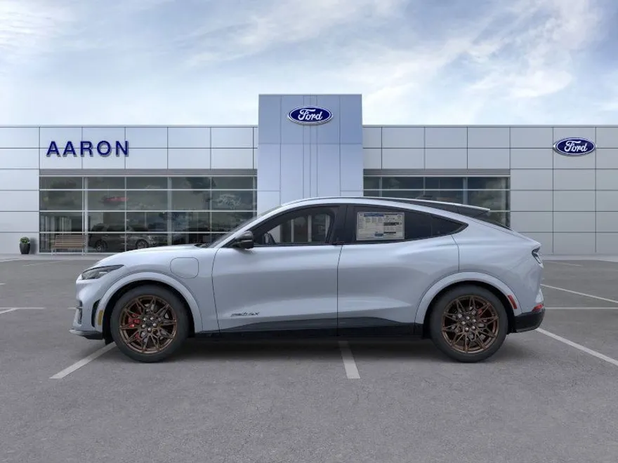 2025 Ford Mustang Mach-E GT photo 1