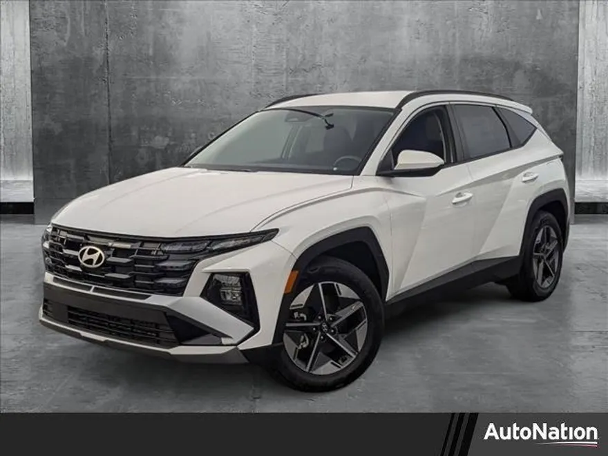 2025 Hyundai Tucson SEL photo 1