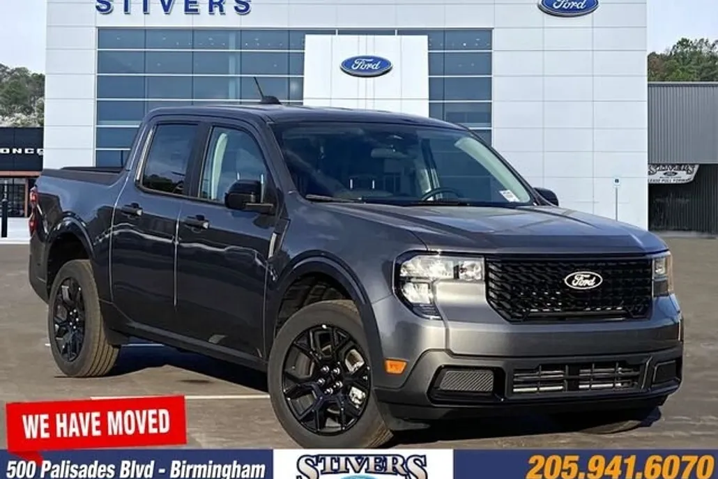 2025 Ford Maverick XLT photo 1