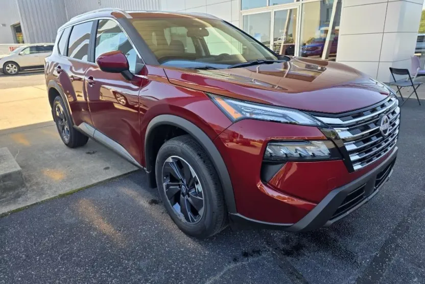 2026 Nissan Rogue SV photo 1