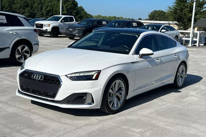 2021 Audi A5 Premium Plus Quattro photo 1