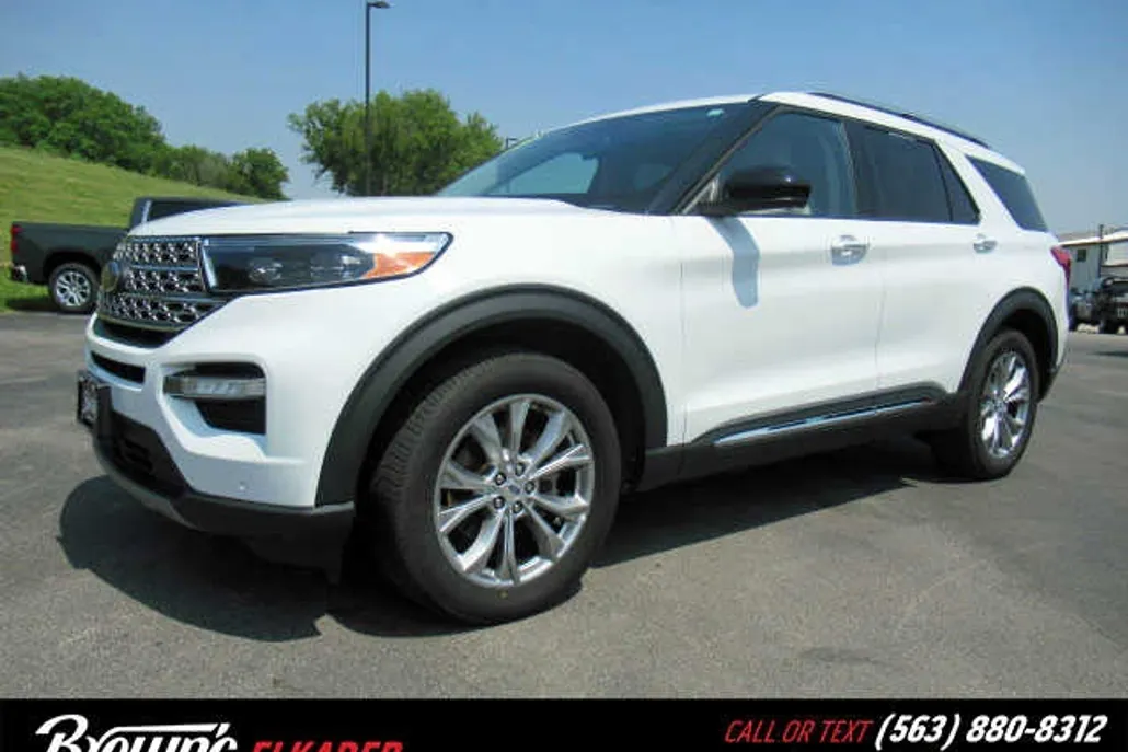 2023 Ford Explorer Limited photo 1