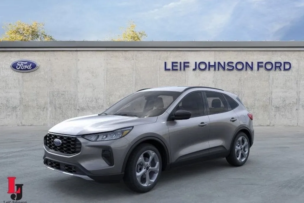 2025 Ford Escape ST-Line photo 1
