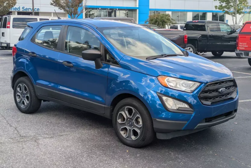 2020 Ford EcoSport S photo 1