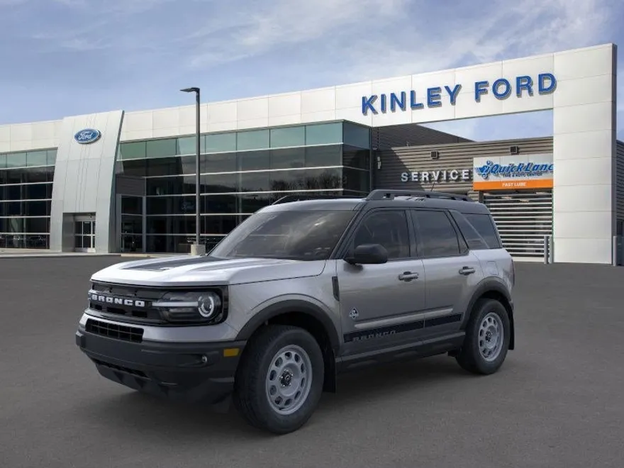 2024 Ford Bronco Sport Outer Banks photo 1