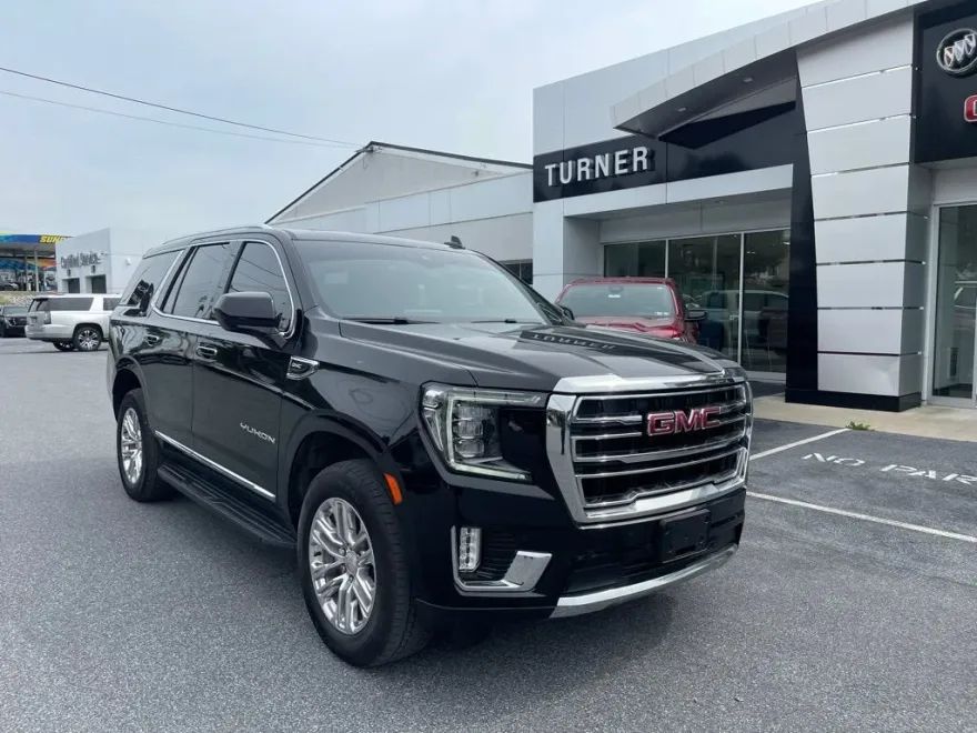 2023 Gmc Yukon SLT photo 1