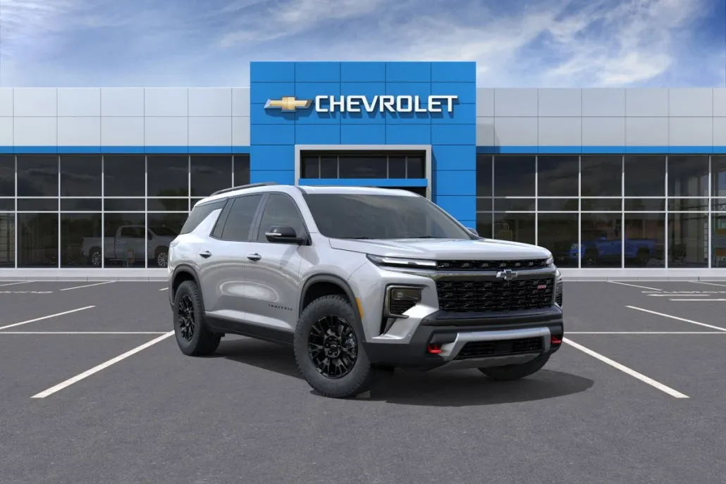 2026 Chevrolet Traverse Z71 photo 1
