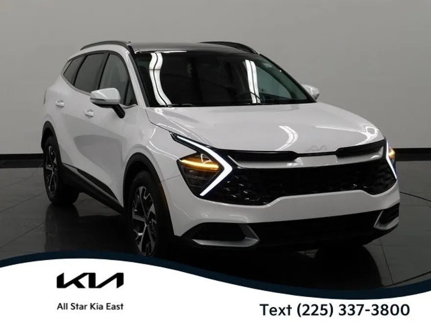 2025 Kia Sportage EX photo 1