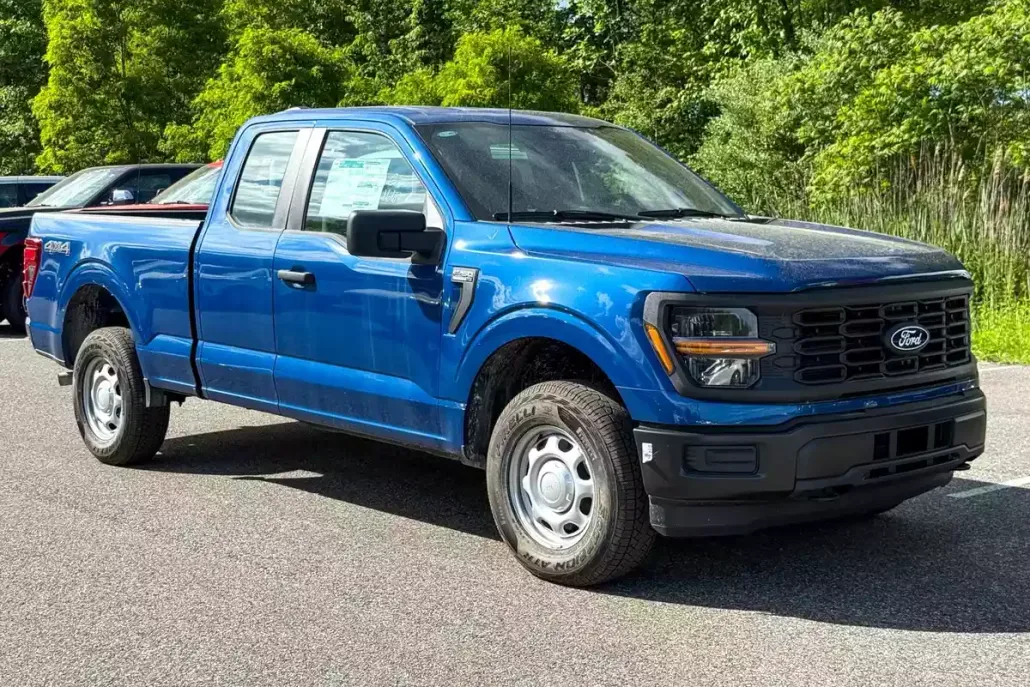 2025 Ford F-150 XL photo 1