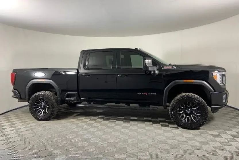 2020 Gmc Sierra 2500 HD AT4 photo 1