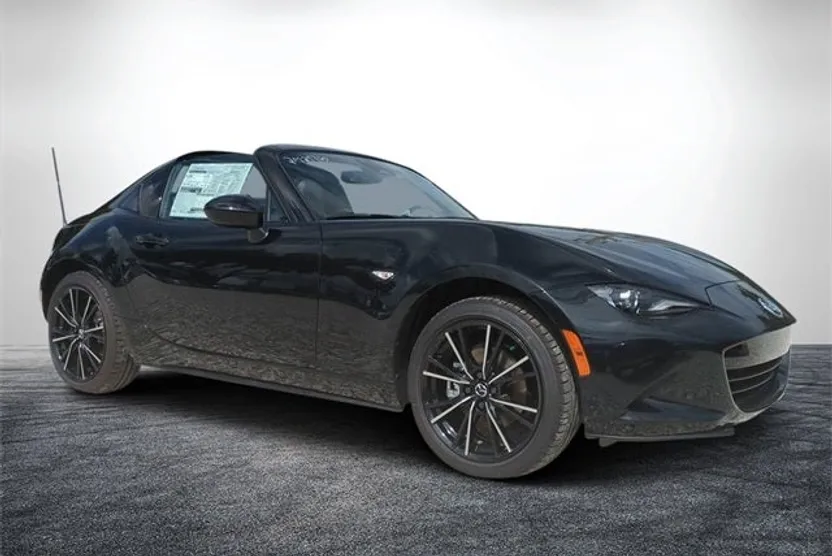 2025 Mazda MX-5 Miata Miata RF Grand Touring photo 1