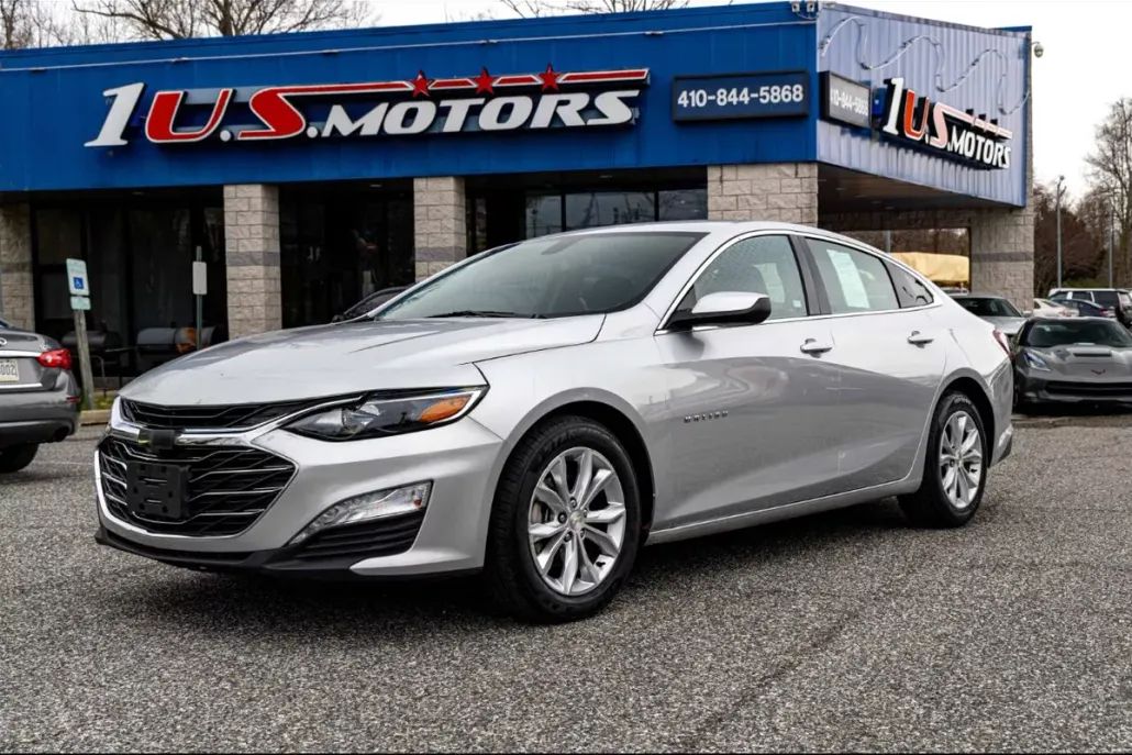 2021 Chevrolet Malibu 1LT photo 1