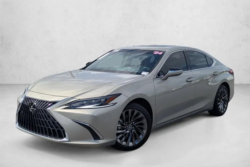 2024 Lexus ES 300h Ultra Luxury photo 1