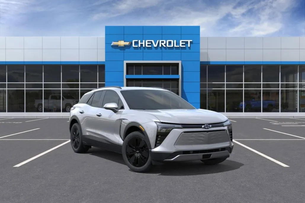 2025 Chevrolet Blazer EV photo 1