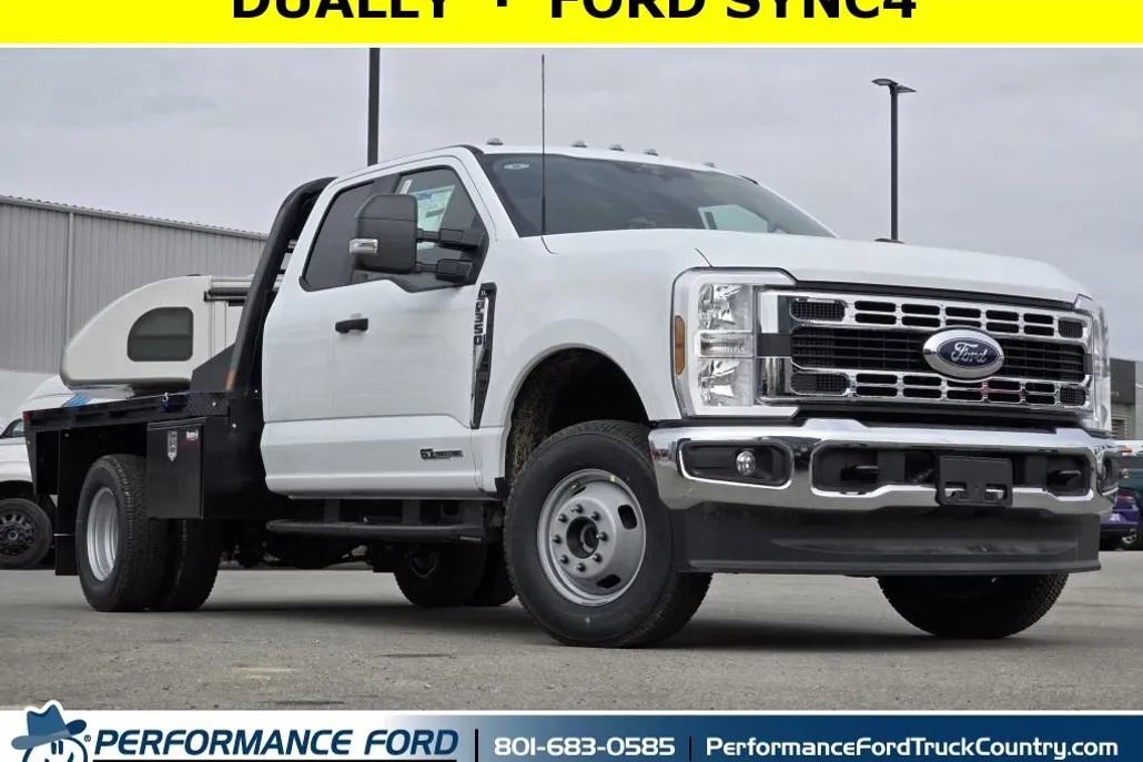 2025 Ford F-350 XL photo 1