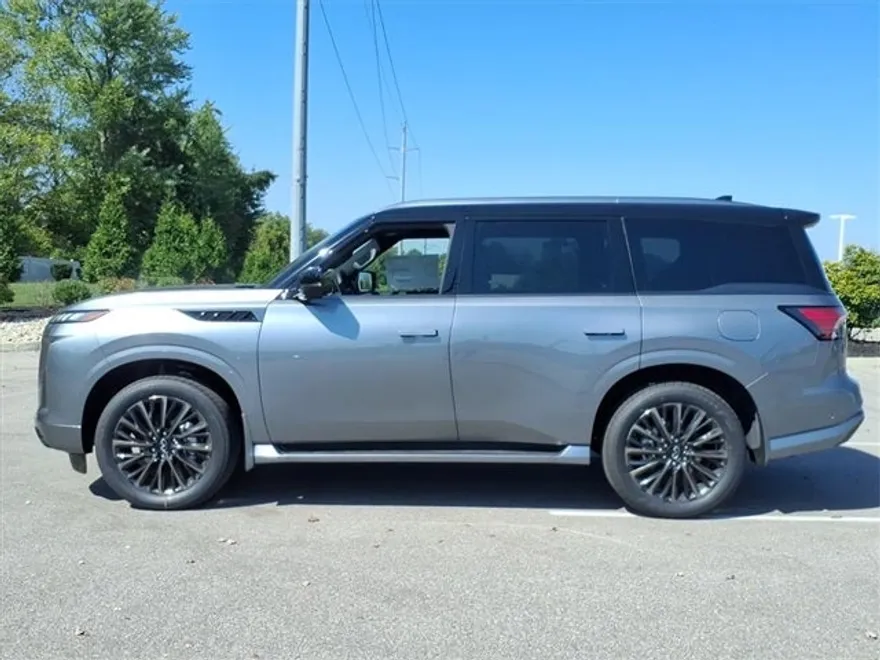 2026 Infiniti QX80 photo 1