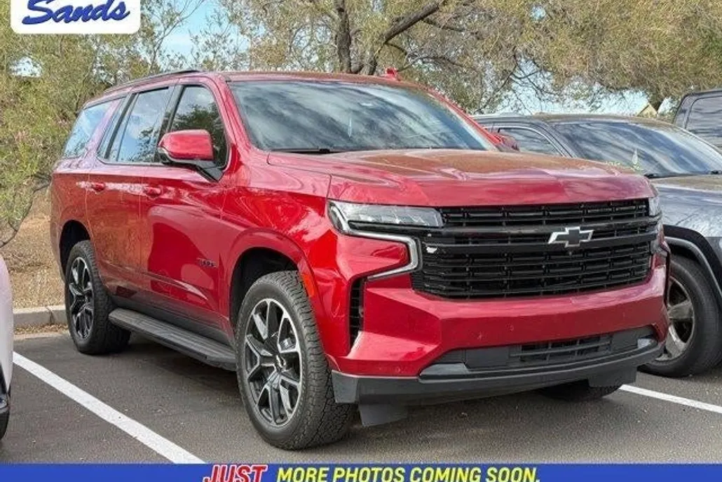2023 Chevrolet Tahoe RST photo 1