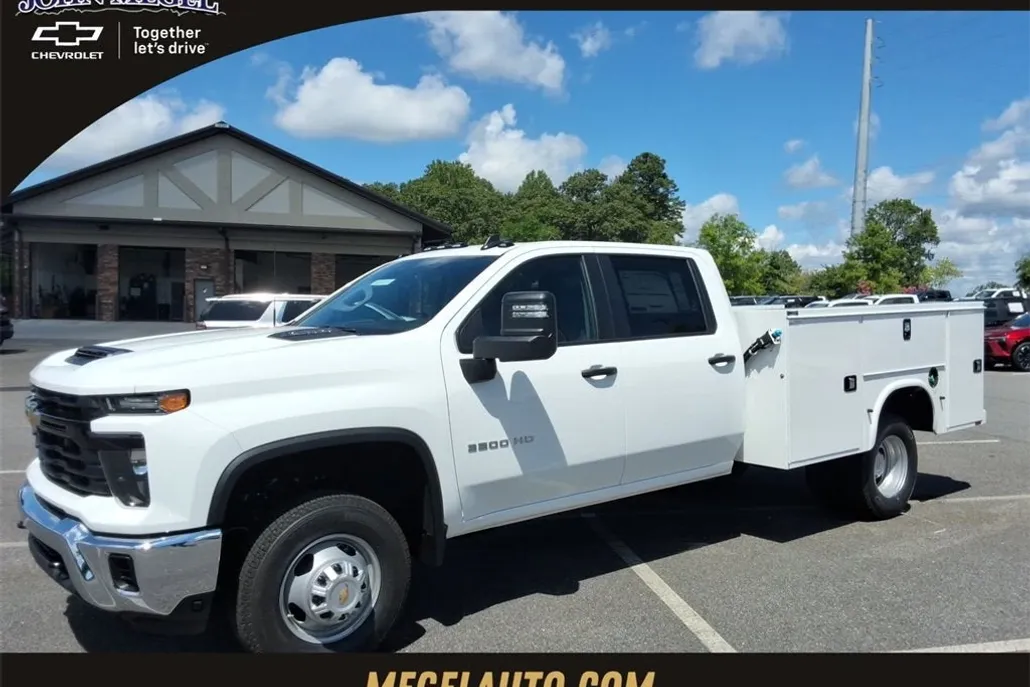 2025 Chevrolet Silverado 3500HD Work Truck photo 1