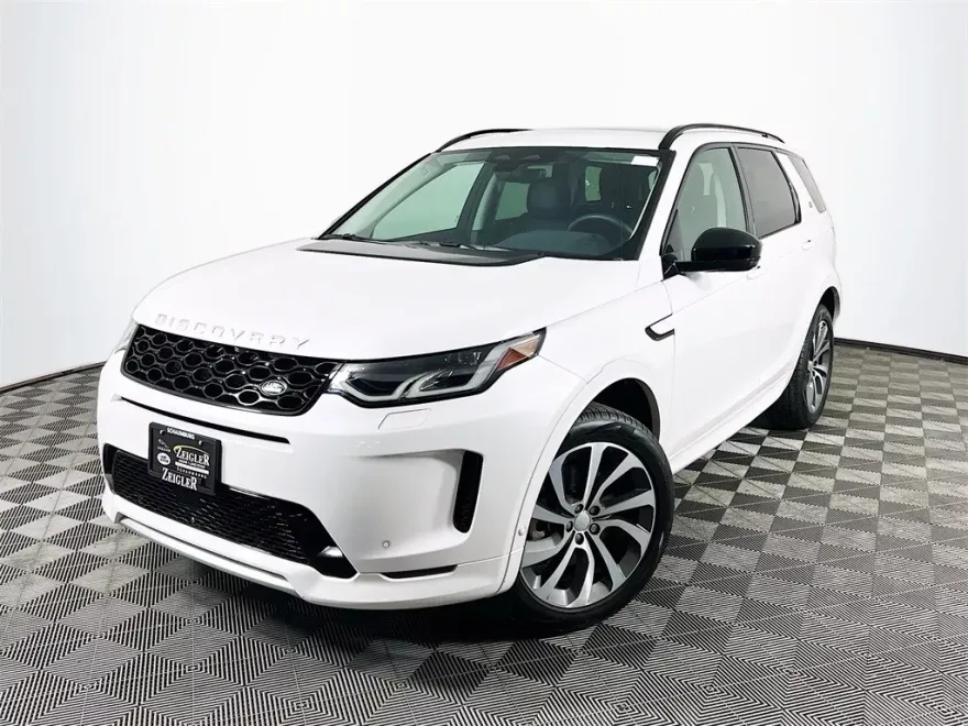 2024 Land Rover Discovery Sport S photo 1