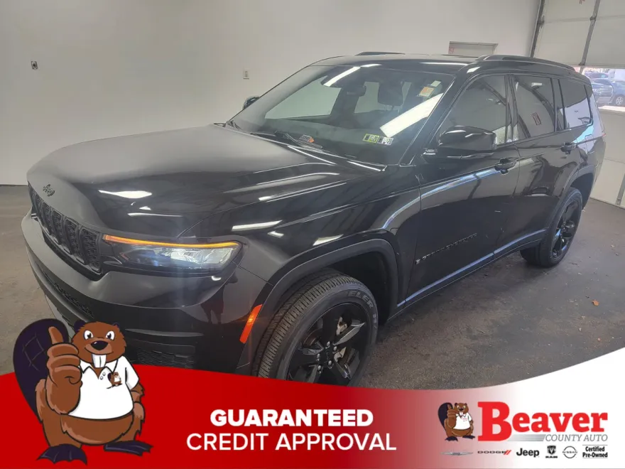 2023 Jeep Grand Cherokee Altitude photo 1