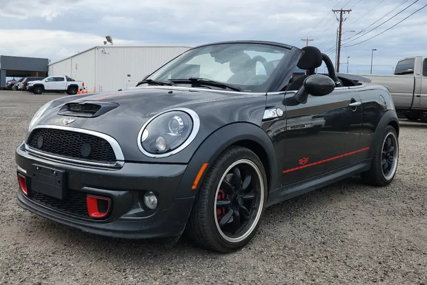 2012 Mini Cooper Roadster S photo 1