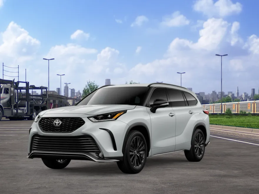 2026 Toyota Highlander XSE photo 1