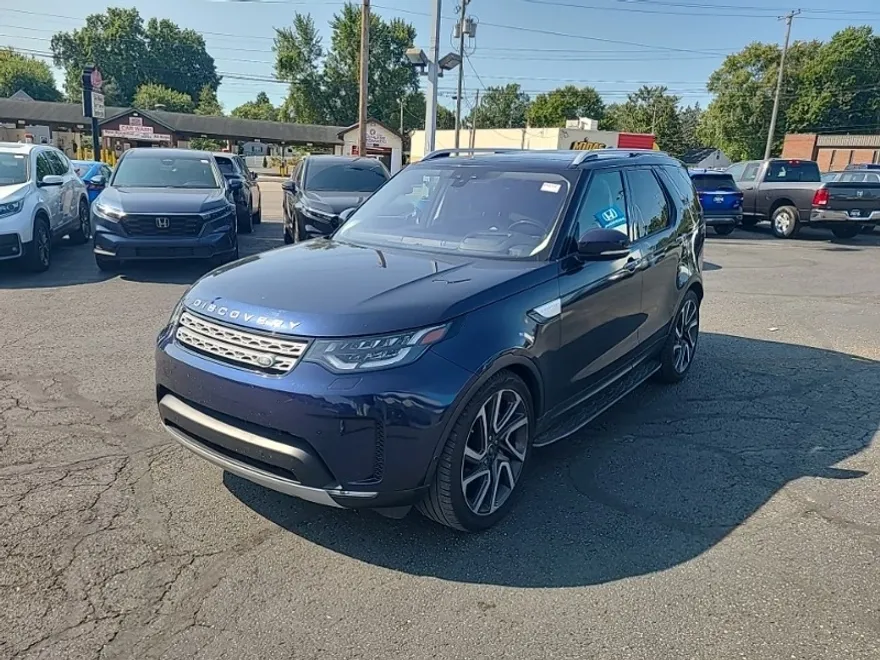 2019 Land Rover Discovery HSE Luxury photo 1