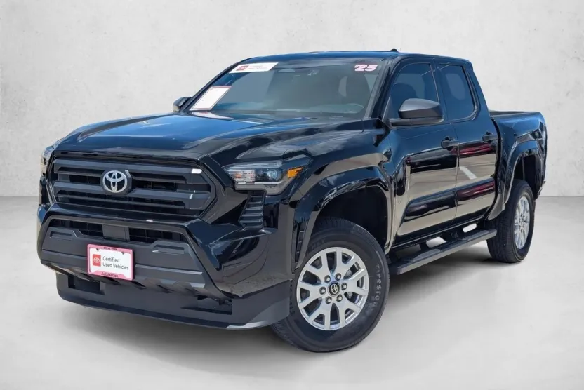 2025 Toyota Tacoma SR Double Cab photo 1