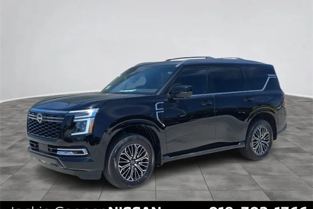 2025 Nissan Armada Platinum photo 1