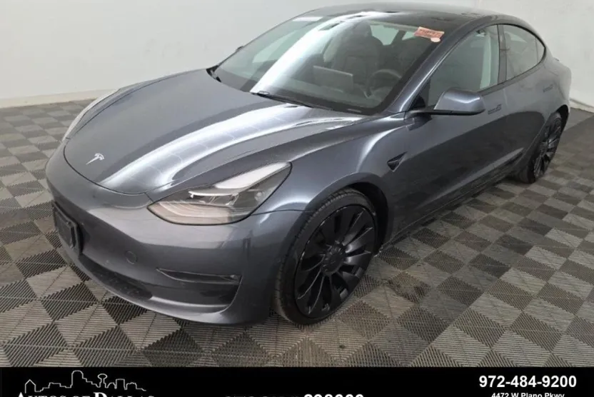 2022 Tesla Model 3 Performance photo 1