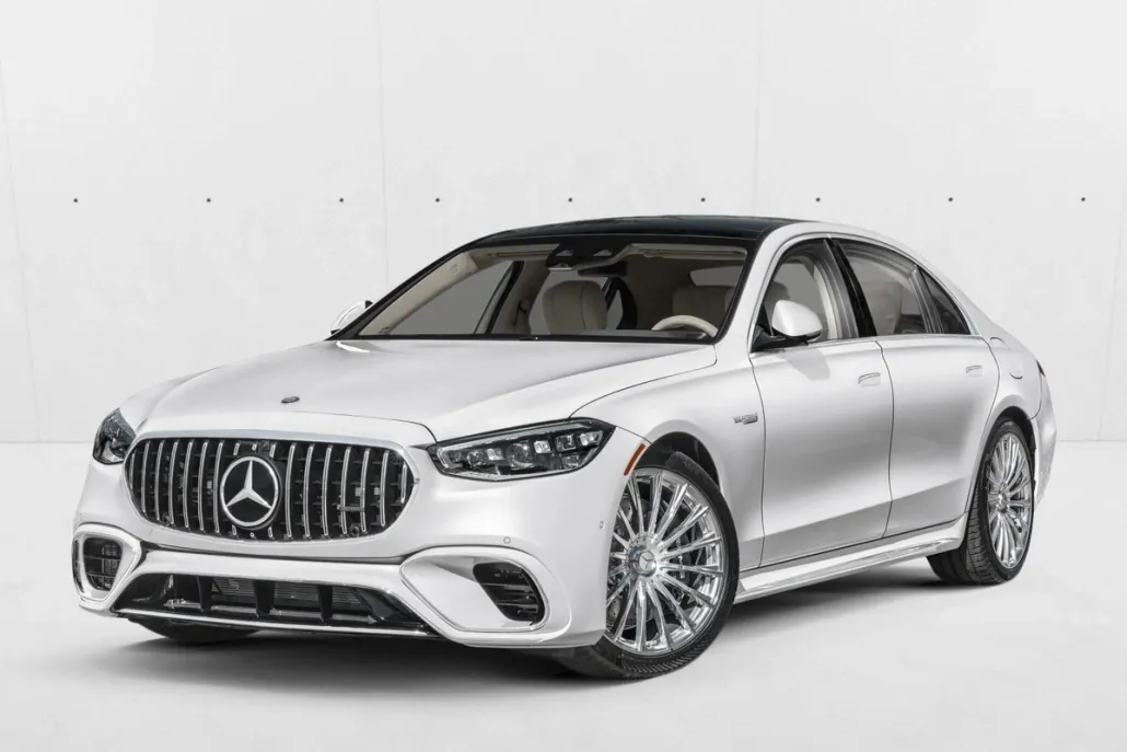 2026 Mercedes Benz S AMG 63 4MATIC photo 1