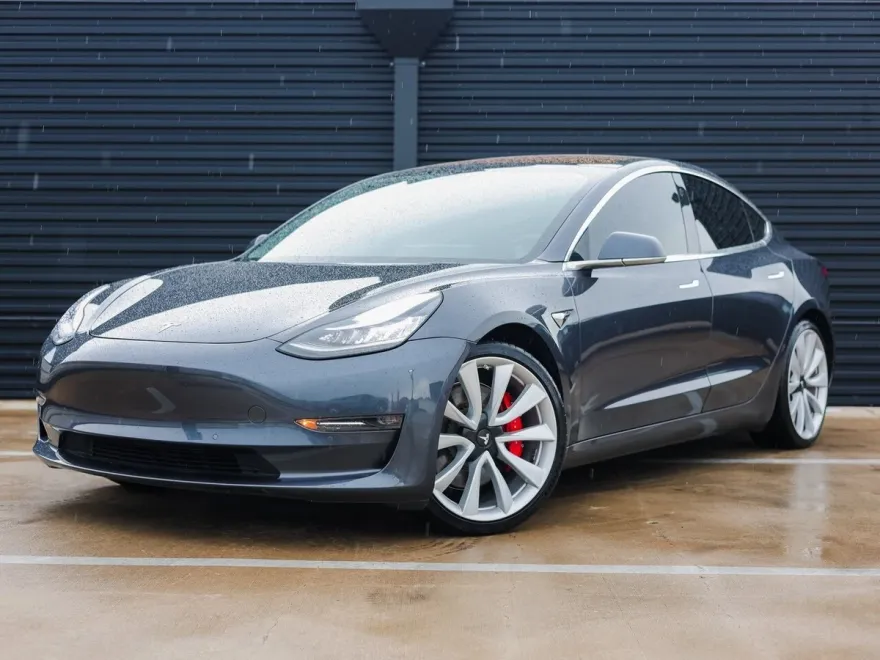 2018 Tesla Model 3 Performance photo 1