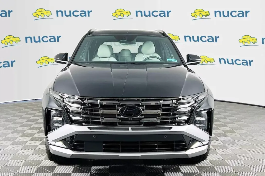 2025 Hyundai Tucson Limited photo 1