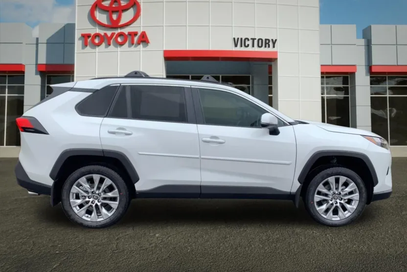 2025 Toyota RAV4 XLE Premium photo 1