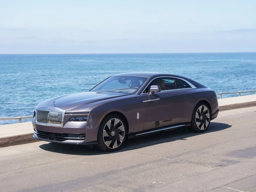 2025 Rolls Royce Spectre photo 1