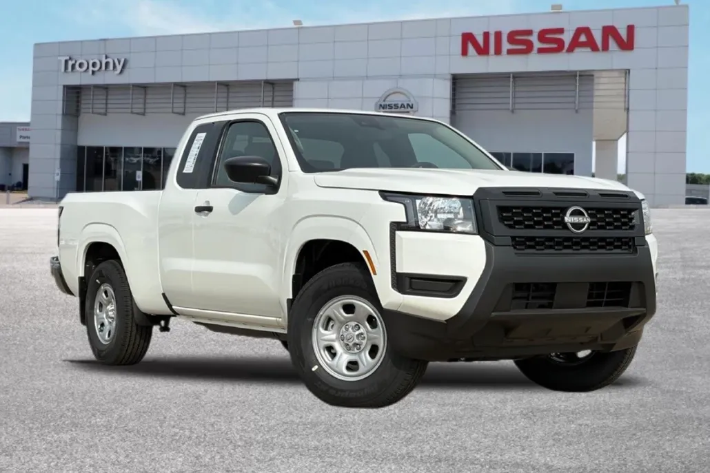2026 Nissan Frontier S photo 1