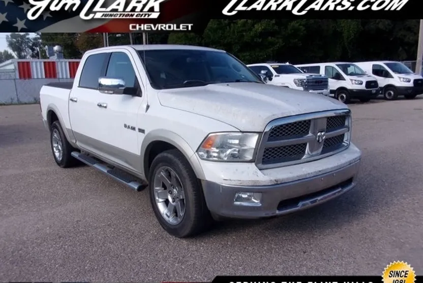 2010 Ram 1500 Laramie photo 1