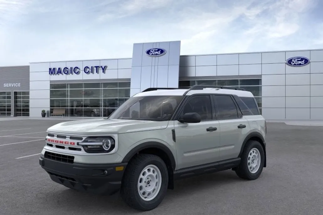 2024 Ford Bronco Sport Heritage photo 1