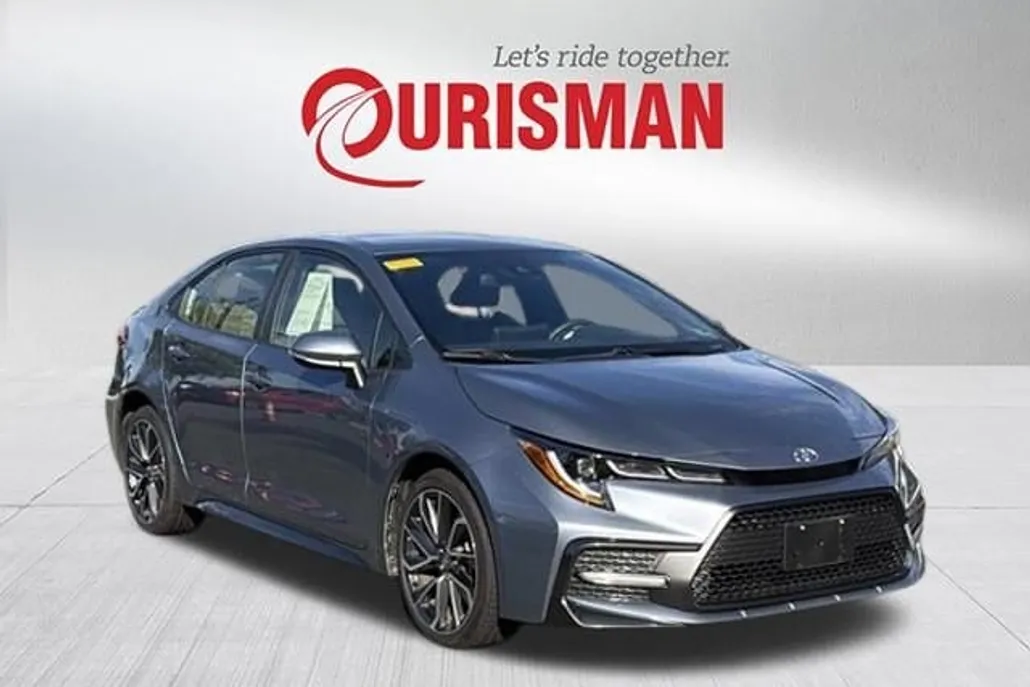 2022 Toyota Corolla SE photo 1