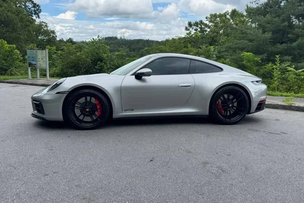 2024 Porsche 911 GTS photo 1
