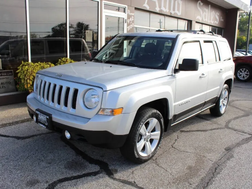 2014 Jeep Patriot Latitude photo 1