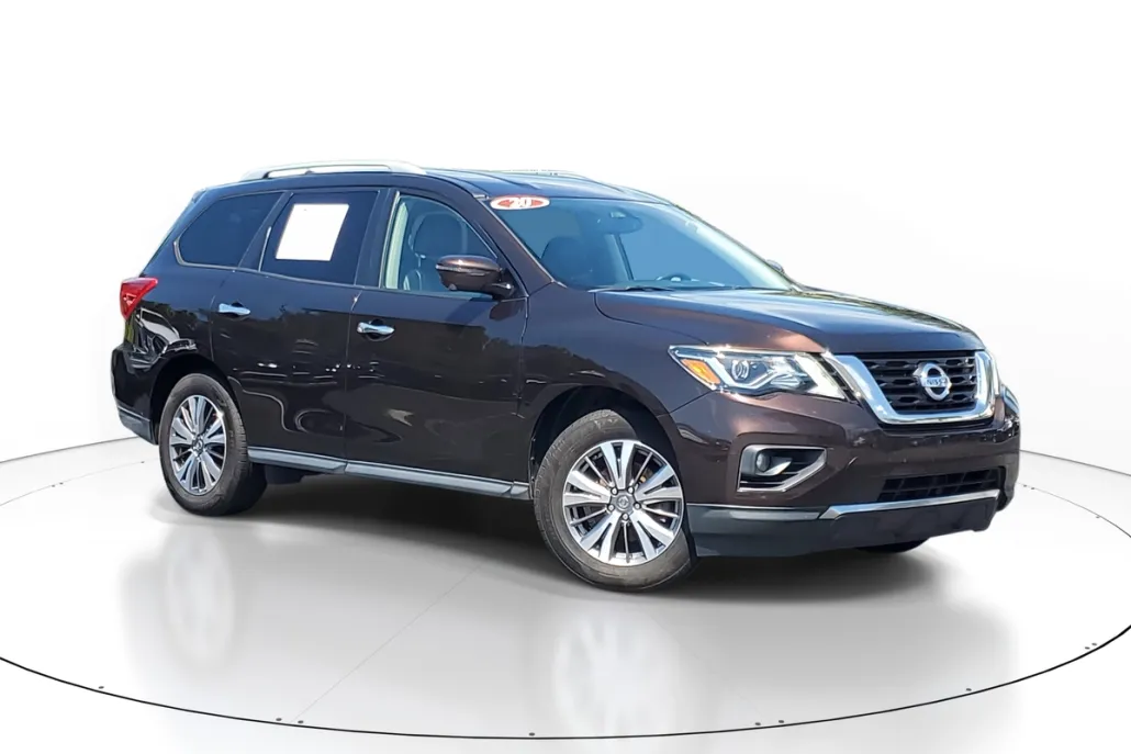 2020 Nissan Pathfinder SL photo 1