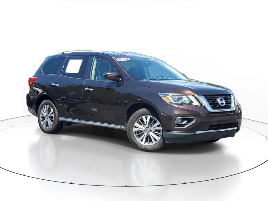 2020 Nissan Pathfinder SL photo 1