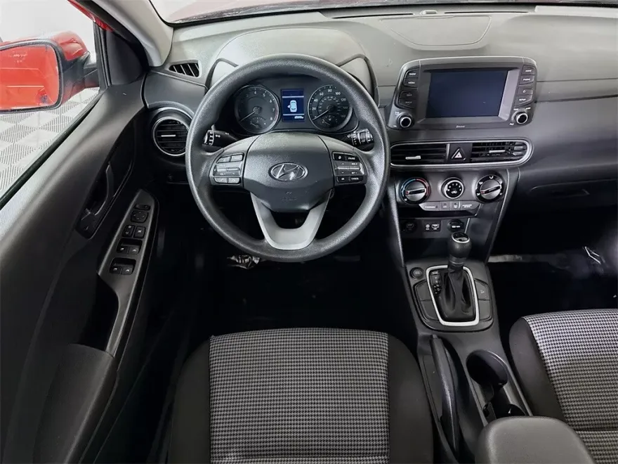 2020 Hyundai Kona SE photo 1
