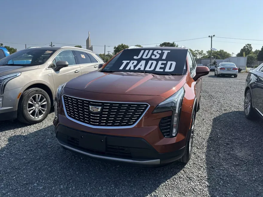 2019 Cadillac XT4 Premium Luxury photo 1